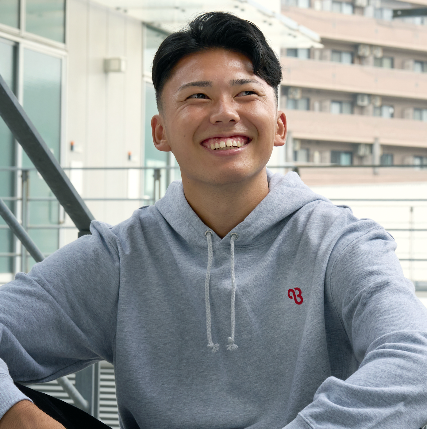 KYUSAN プルオーバーパーカー キューサンロゴ グレー