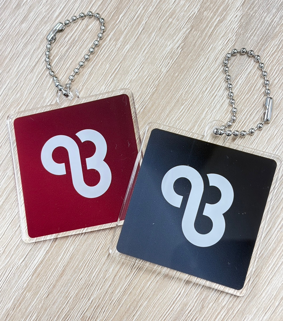 KYUSAN キーホルダー キューサンロゴ　ブラック