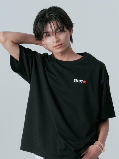 SHUTO ボックスシルエットTシャツ SHUTOロゴ  ブラック